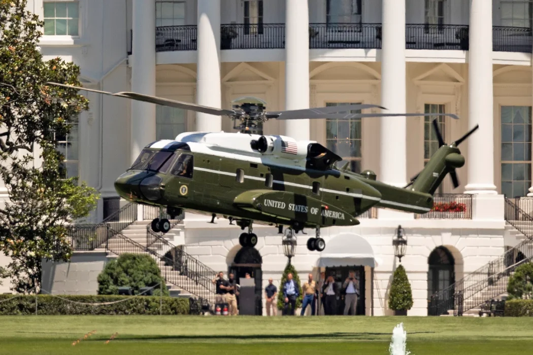 VH-92_WHITE_HOUSE_AP-1 VH-92_WHITE_HOUSE_AP-1